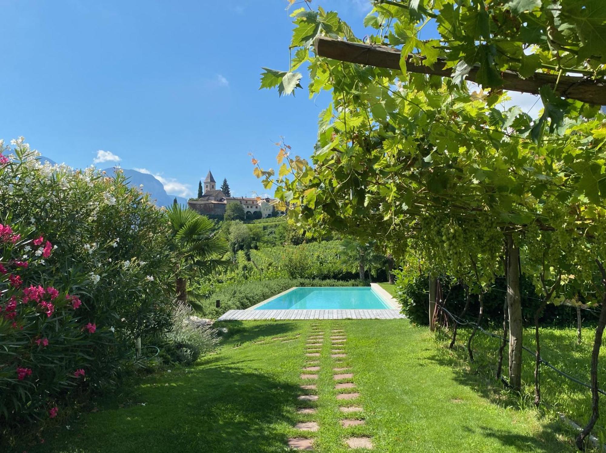 Апартаменти Sonnenhof Tramin - Adults Only Термено Екстер'єр фото